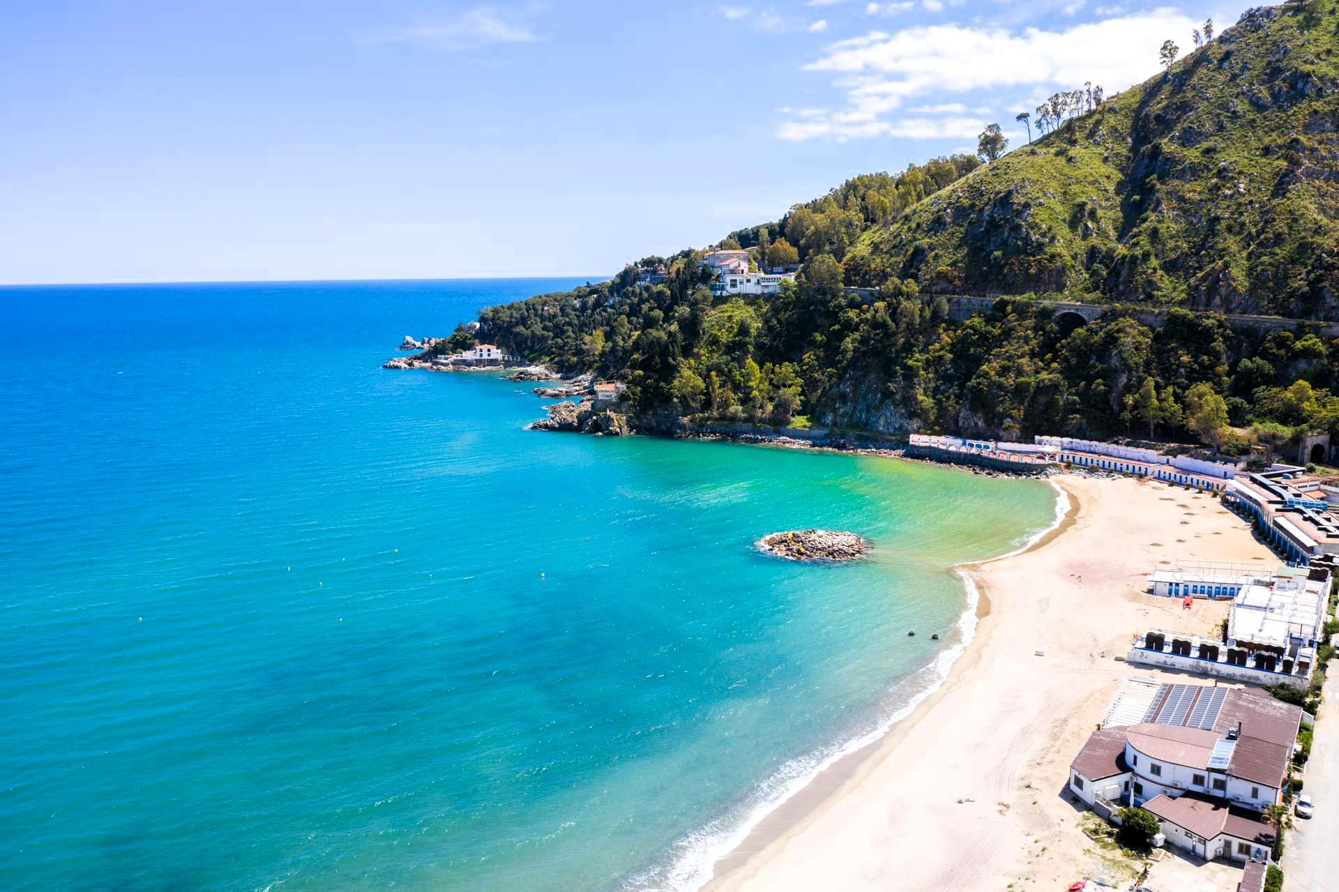 TOUR COSTA DEGLI ARANCI | SENZA PATENTE | SKIPPER INCLUSO
